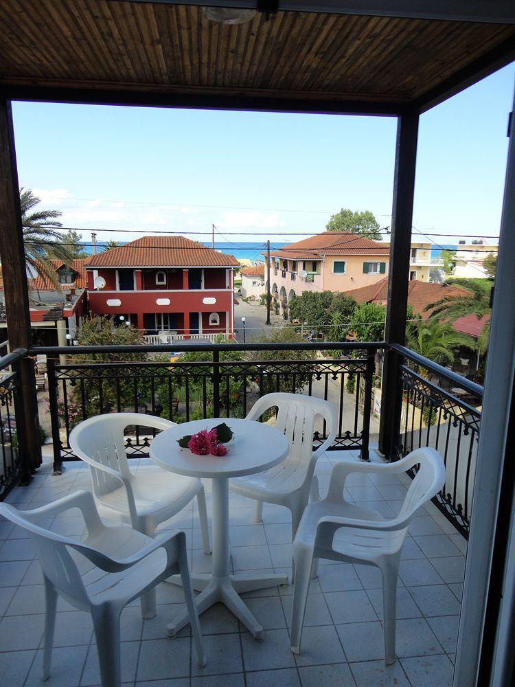 Montes Apartments & Studios Alykanas  Exterior foto
